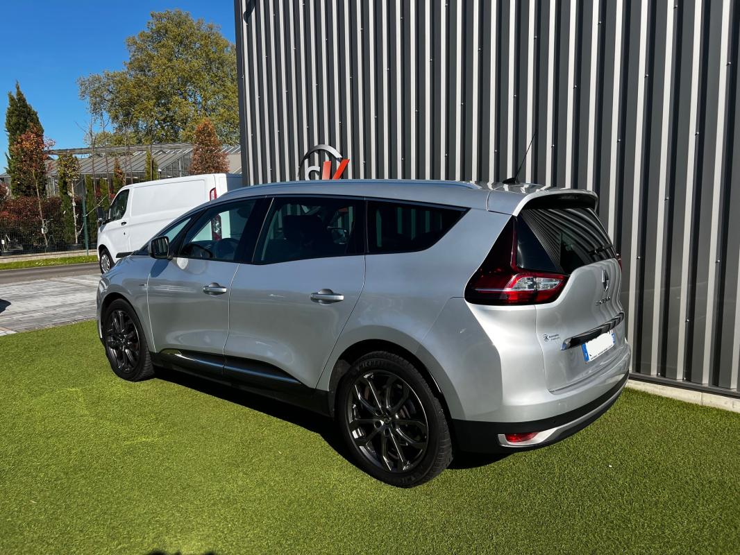 Renault Grand Scénic — photo 4 sur 12