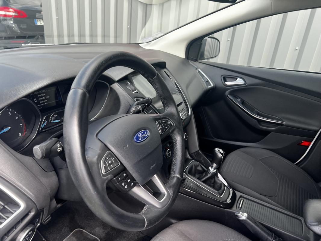 Ford Focus — photo 11 sur 12