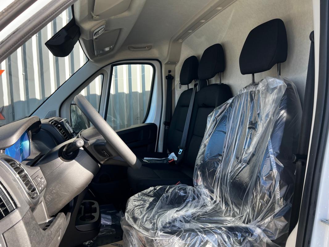 Peugeot Boxer — photo 8 sur 10