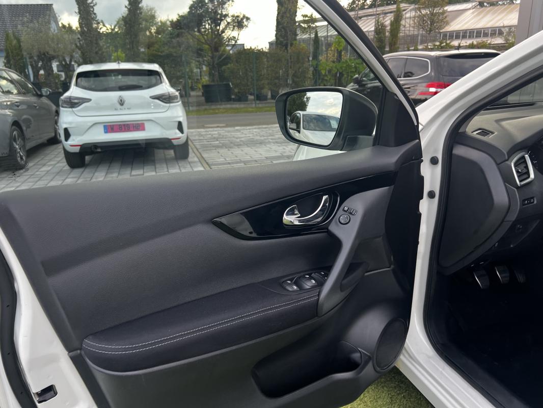 Nissan Qashqai — photo 12 sur 13