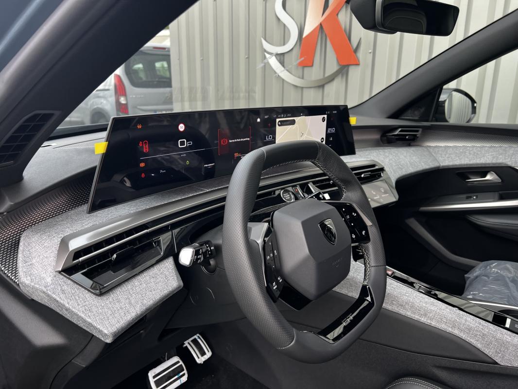 Peugeot 5008 — photo 16 sur 17