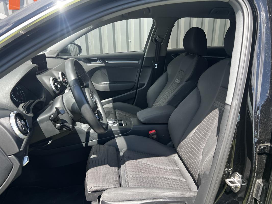 Audi A3 sportback — photo 11 sur 12
