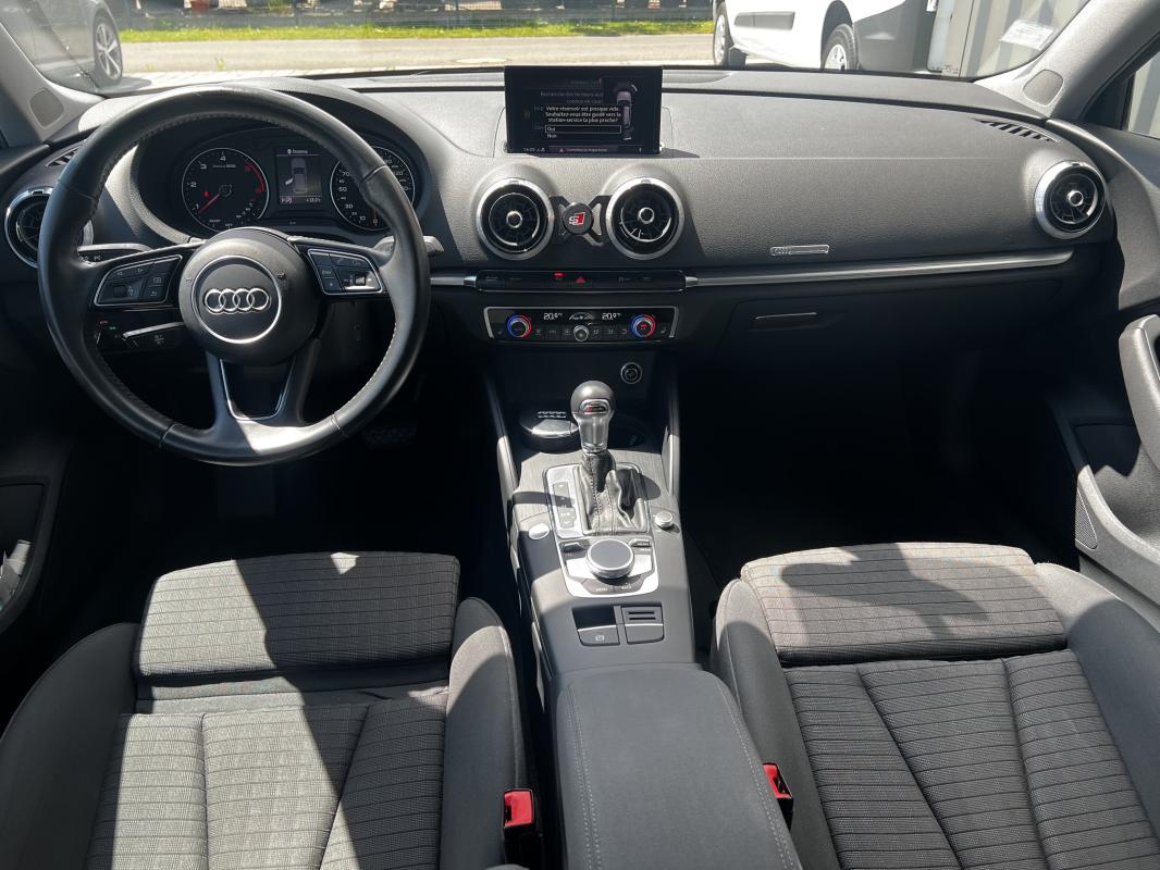 Audi A3 sportback — photo 9 sur 12