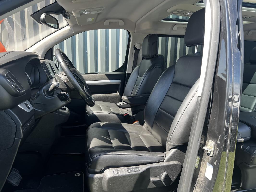 Peugeot Traveller — photo 12 sur 16