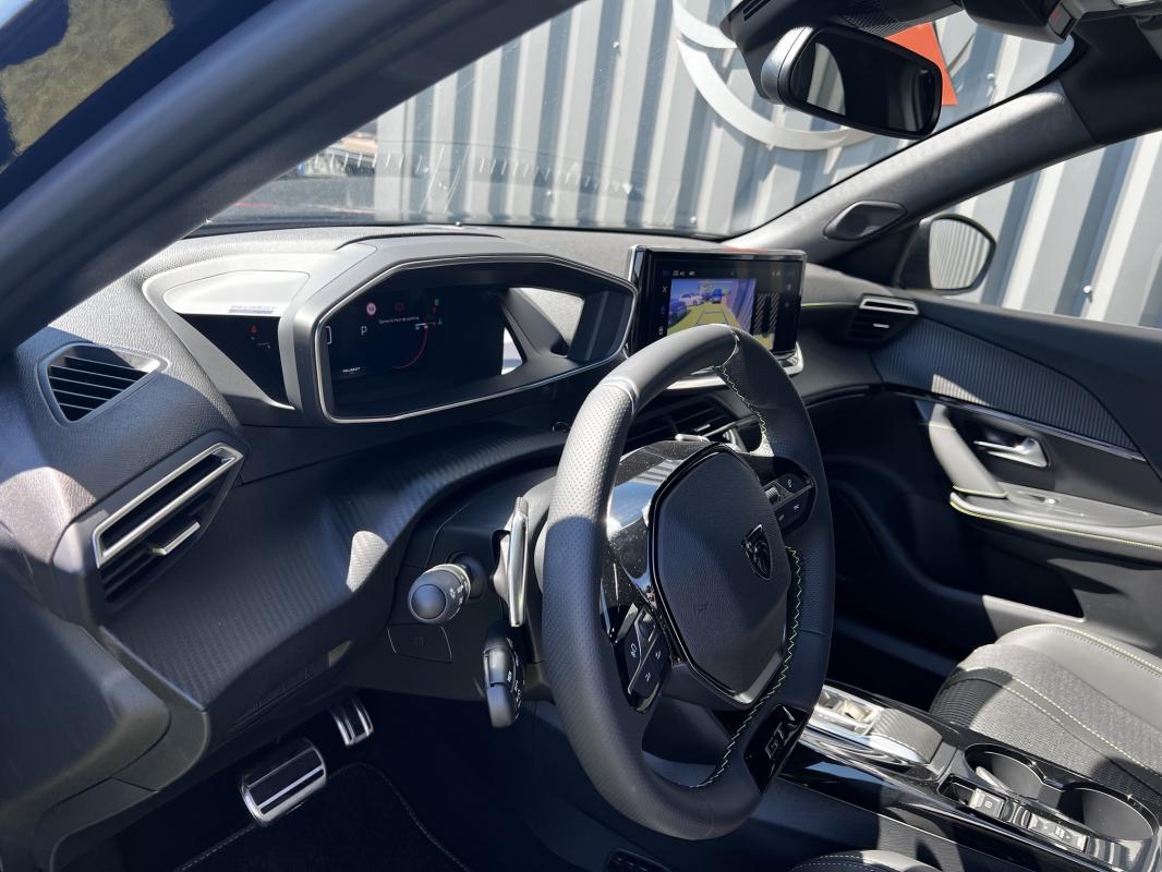 Peugeot 2008 — photo 11 sur 12