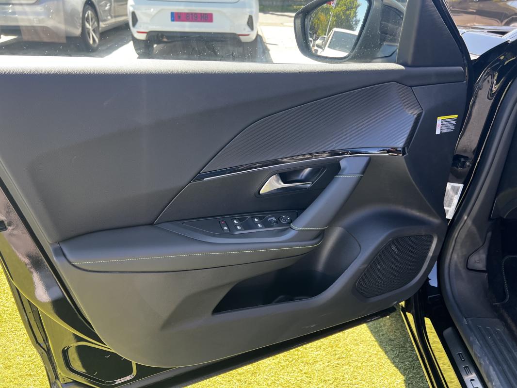 Peugeot 2008 — photo 12 sur 12