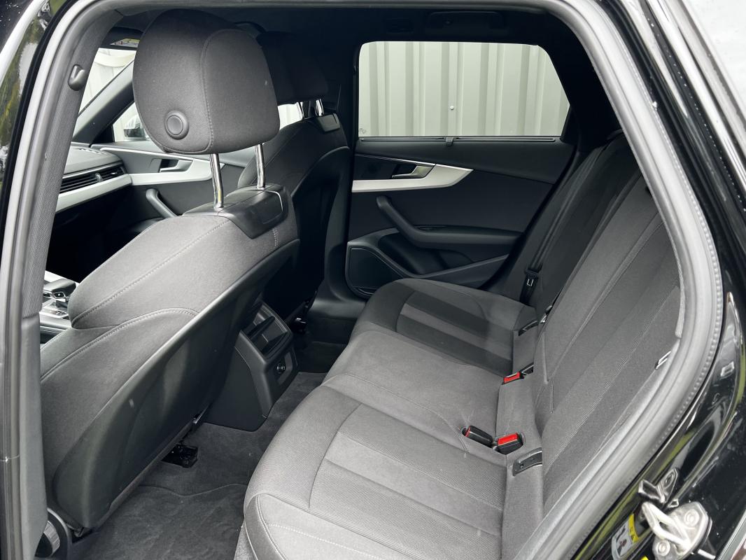 Audi A4 Avant — photo 8 sur 13