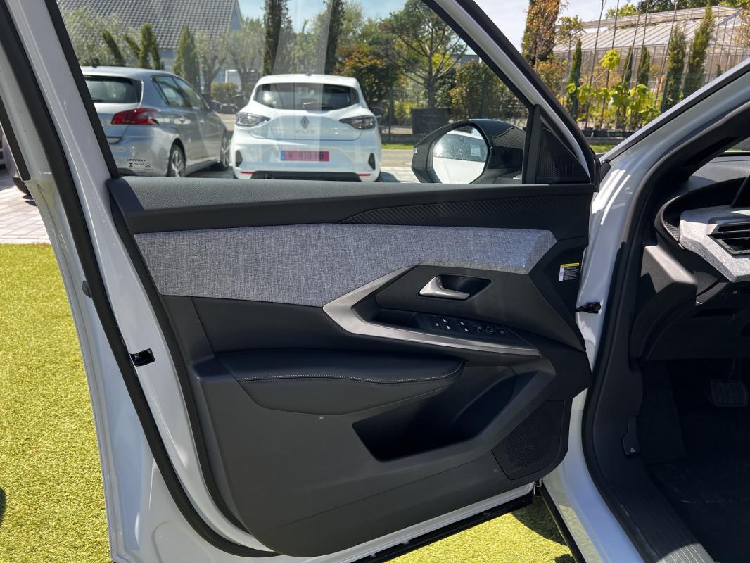 Peugeot 5008 — photo 15 sur 15
