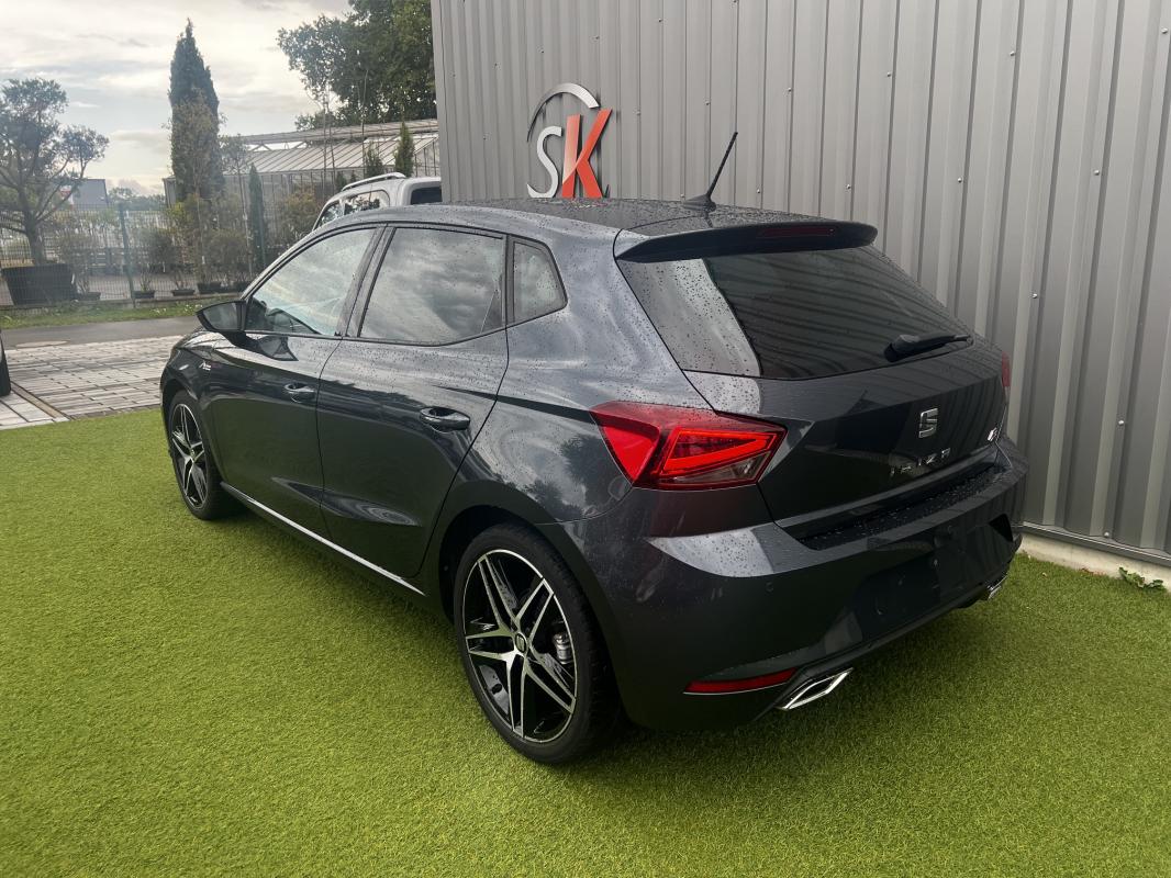 Seat Ibiza — photo 5 sur 12