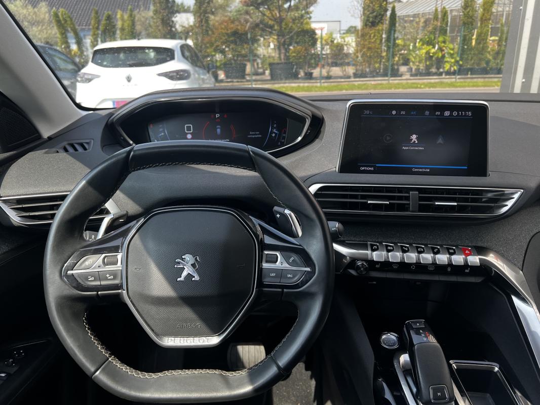 Peugeot 3008 — photo 10 sur 12