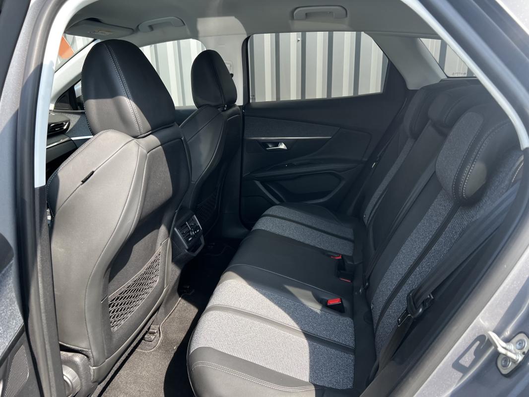 Peugeot 3008 — photo 8 sur 12