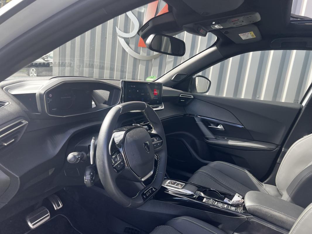 Peugeot 2008 — photo 13 sur 14
