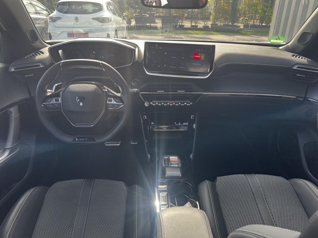 Peugeot 2008 — photo 9 sur 14