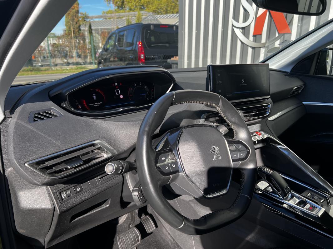 Peugeot 3008 — photo 11 sur 12