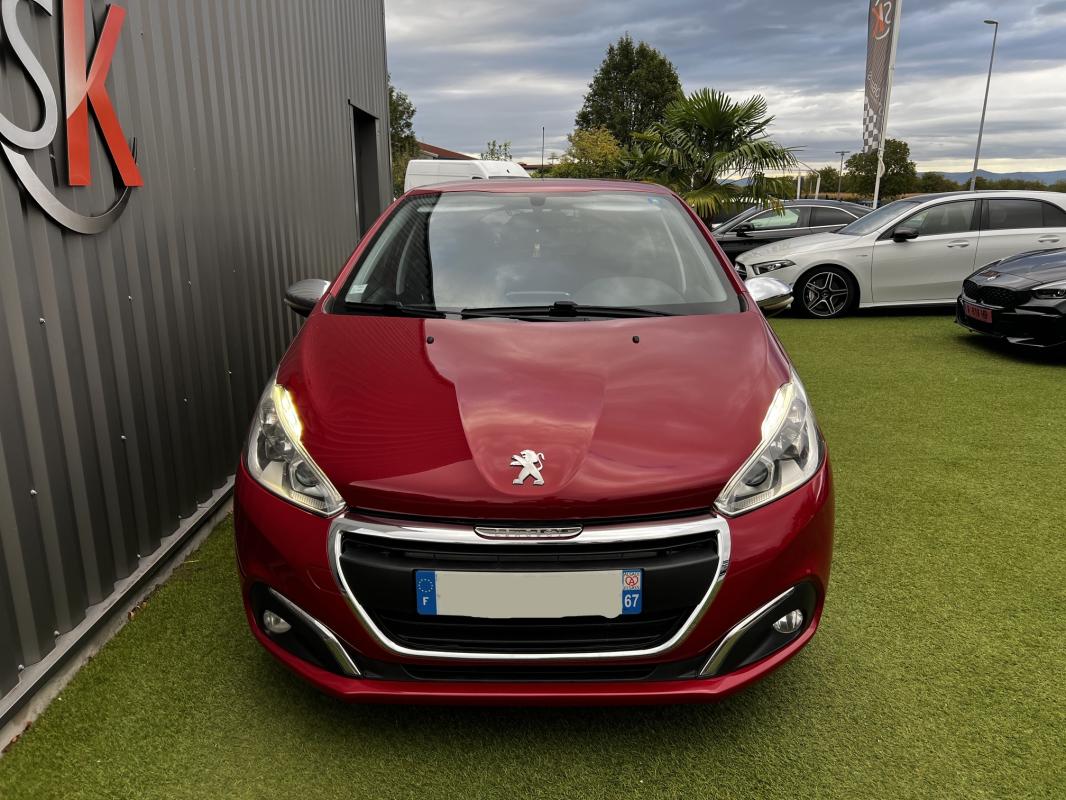 Peugeot 208 — photo 2 sur 8
