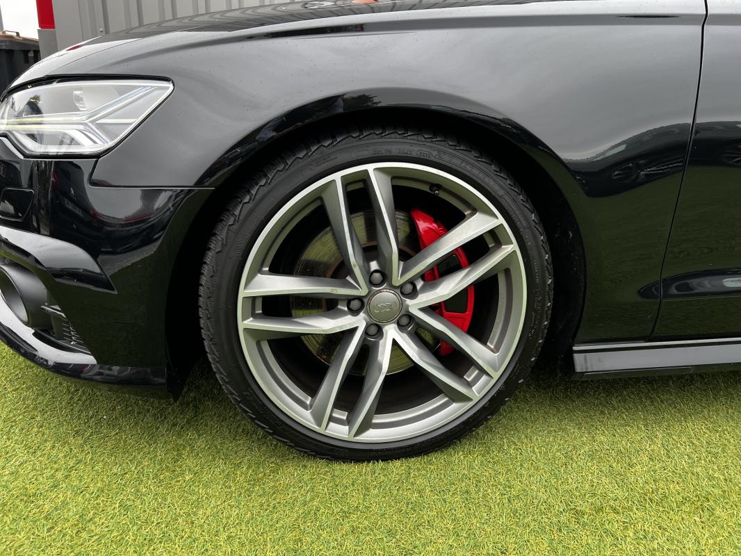 Audi A6 Avant — photo 9 sur 20