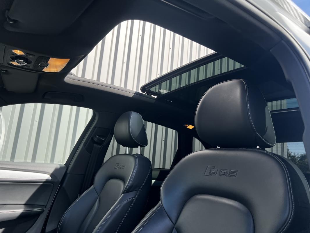 Audi SQ5 — photo 16 sur 16