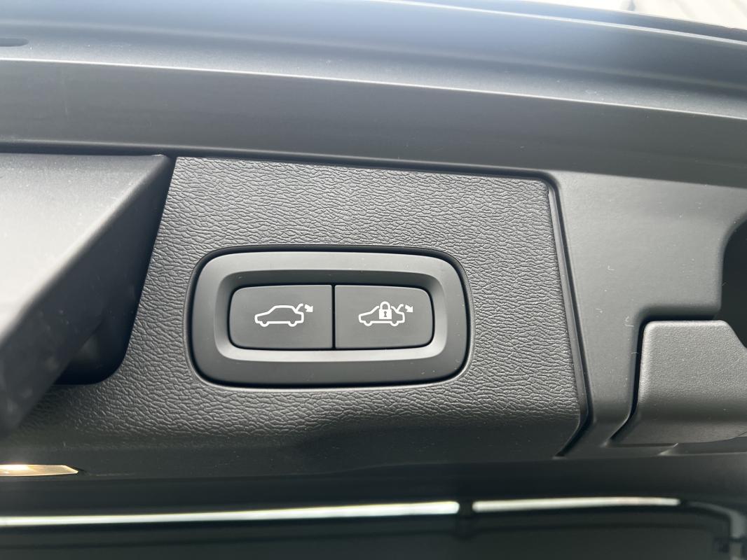 Volvo XC60 — photo 7 sur 12