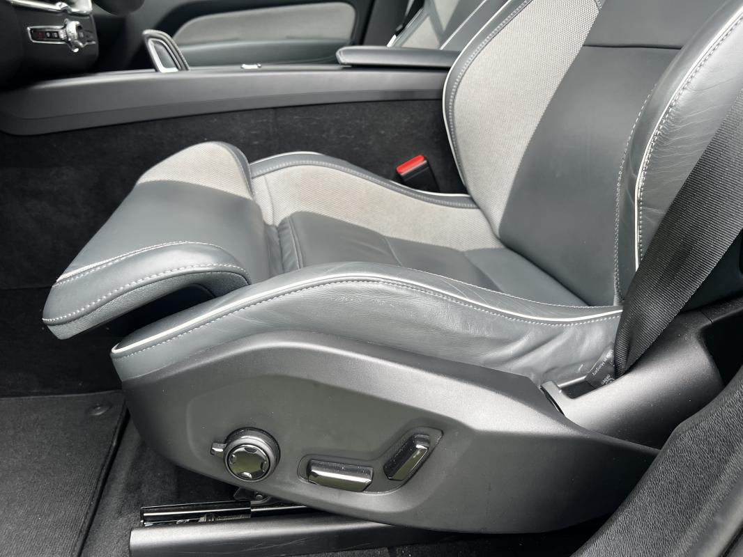 Volvo XC60 — photo 9 sur 12