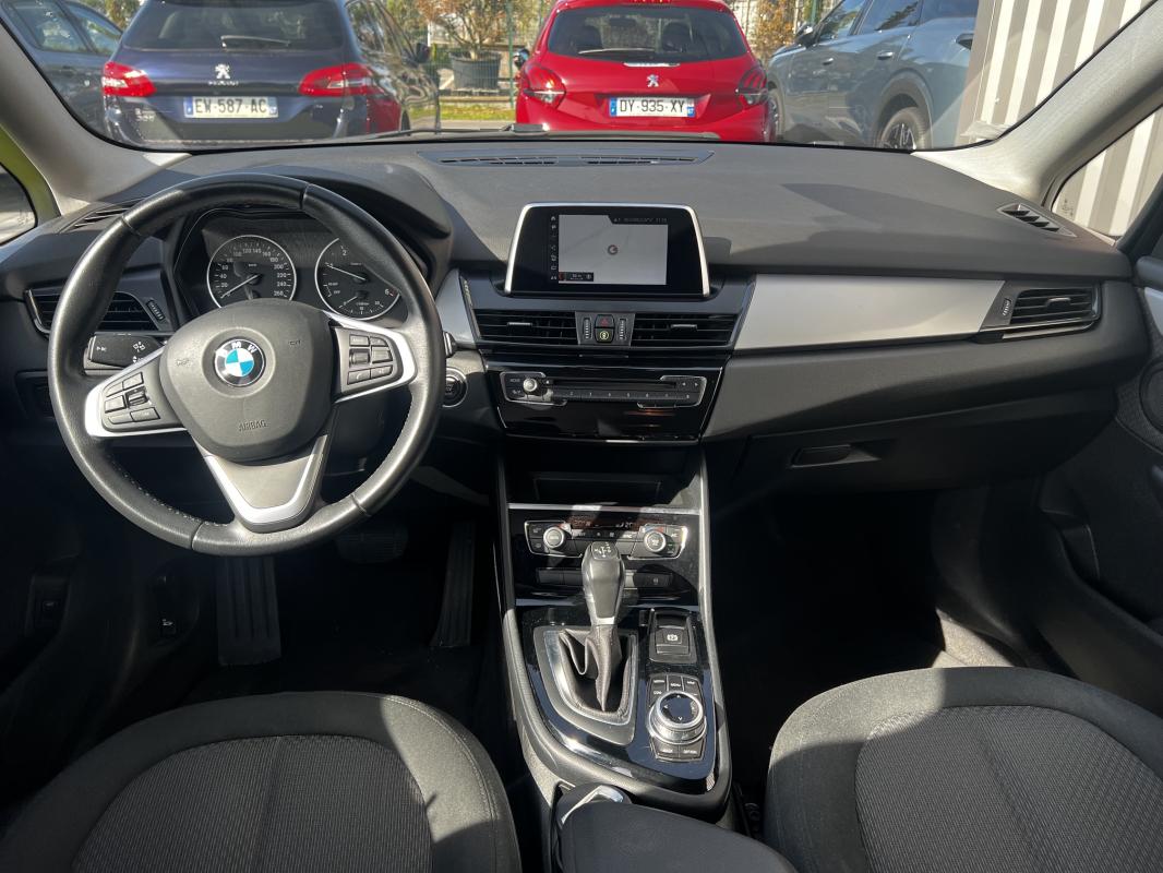 BMW Serie 2 — photo 10 sur 13