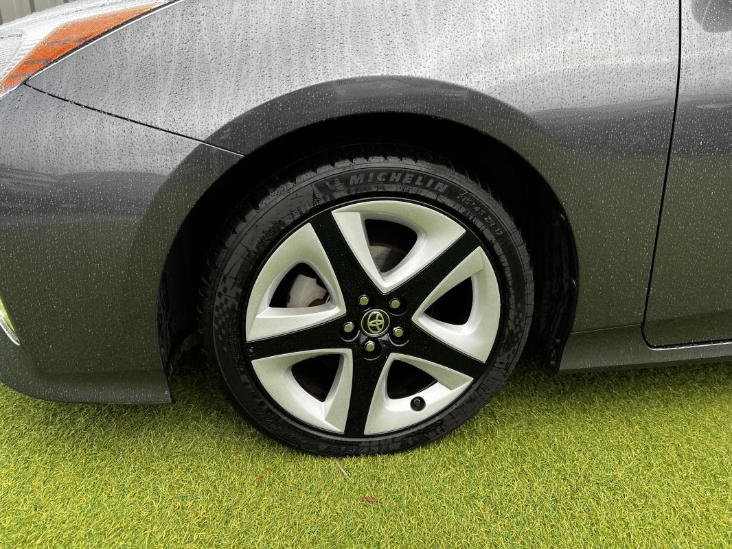 Toyota Prius — photo 3 sur 11