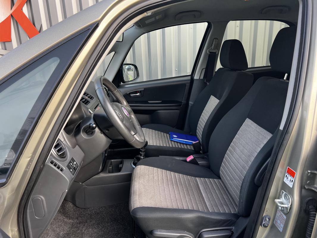 Fiat Sedici — photo 10 sur 10