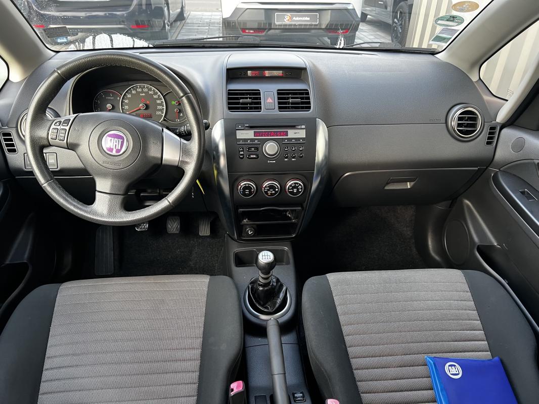 Fiat Sedici — photo 8 sur 10