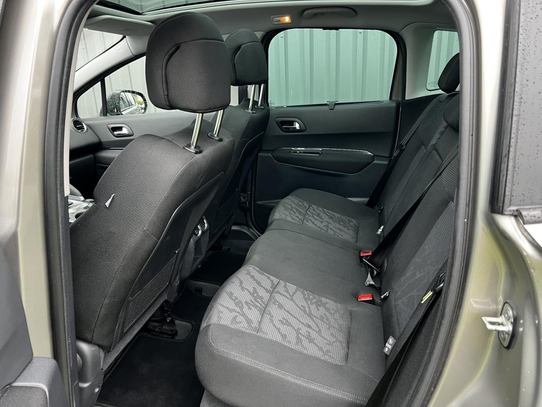 Peugeot 3008 — photo 8 sur 13